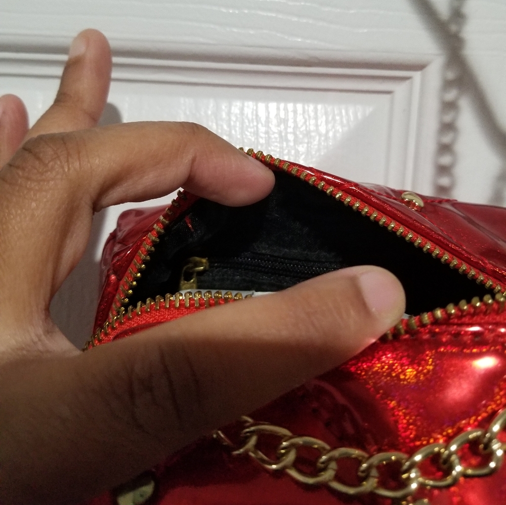 Juicy Couture Metallic Gold & Poppy Red Quilted Sofie Mini Crossbody Bag - Picture 14 of 15